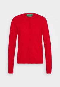 Roter langärmeliger Cardigan aus weichem Strickmaterial. Hat einen runden Halsausschnitt und passende Knöpfe auf der Vorderseite. Schlichtes, klassisches Design.