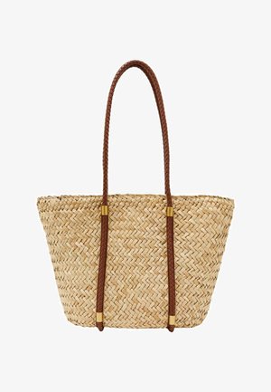 Austa šiaudų pirkinių rankinė plačios stačiakampės formos, su ilgomis pyninėmis rudomis odinėmis rankenomis, puoštomis auksinio metalo detalėmis.