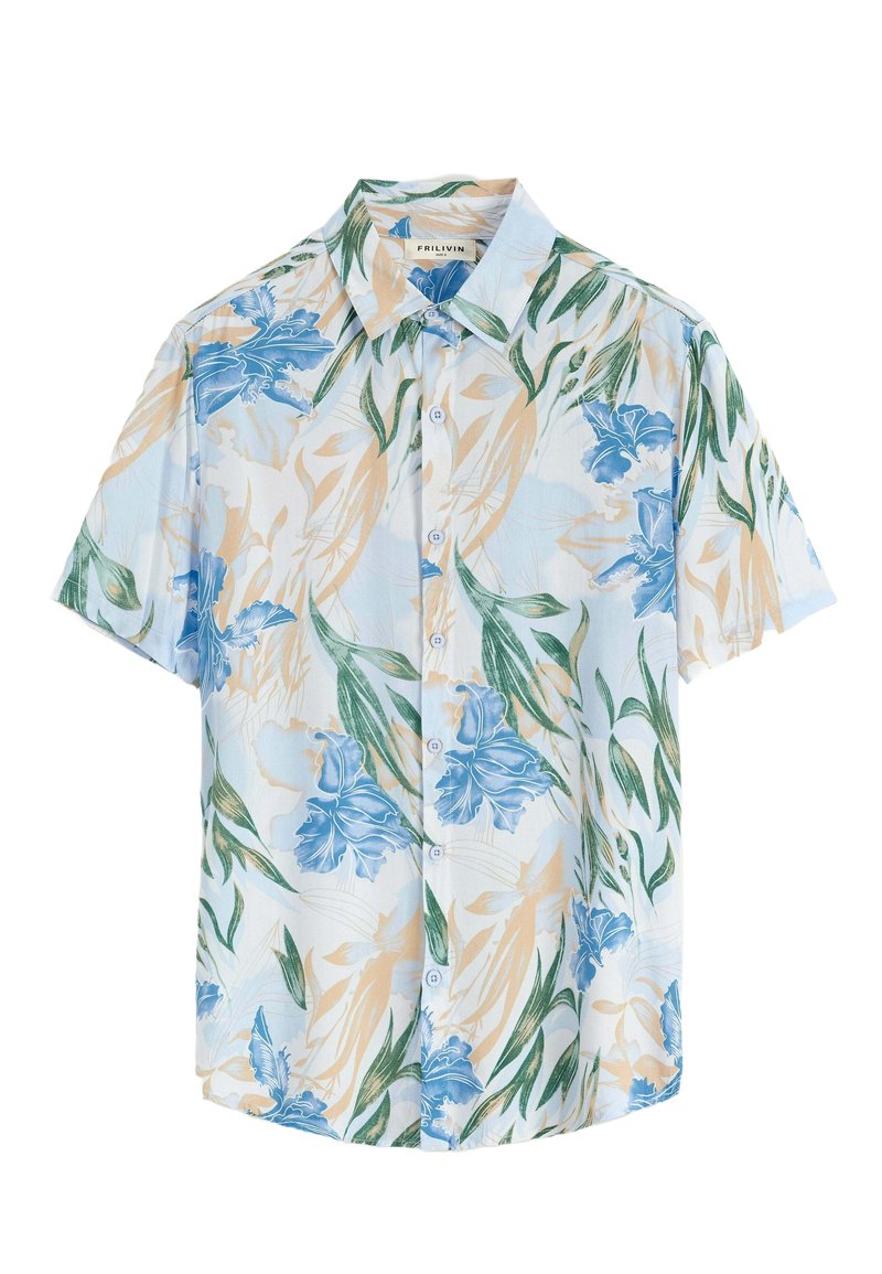 Chemise à manches courtes avec boutons, de couleur bleu clair, ornée d'un motif floral avec des fleurs bleues et des feuilles vertes sur un fond crème.