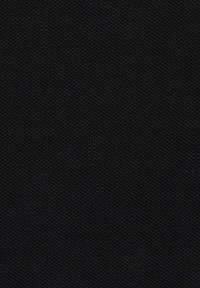 Texturiertes schwarzes Gewebe mit einem engen, gitterartigen Webmuster. Die Farbe ist einheitlich, mit einem matten Finish und ohne sichtbaren Glanz oder Akzente.