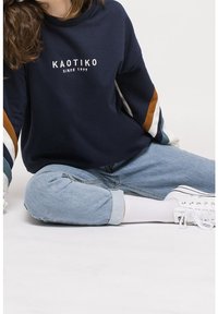 Kaotiko Sweatshirt - blue