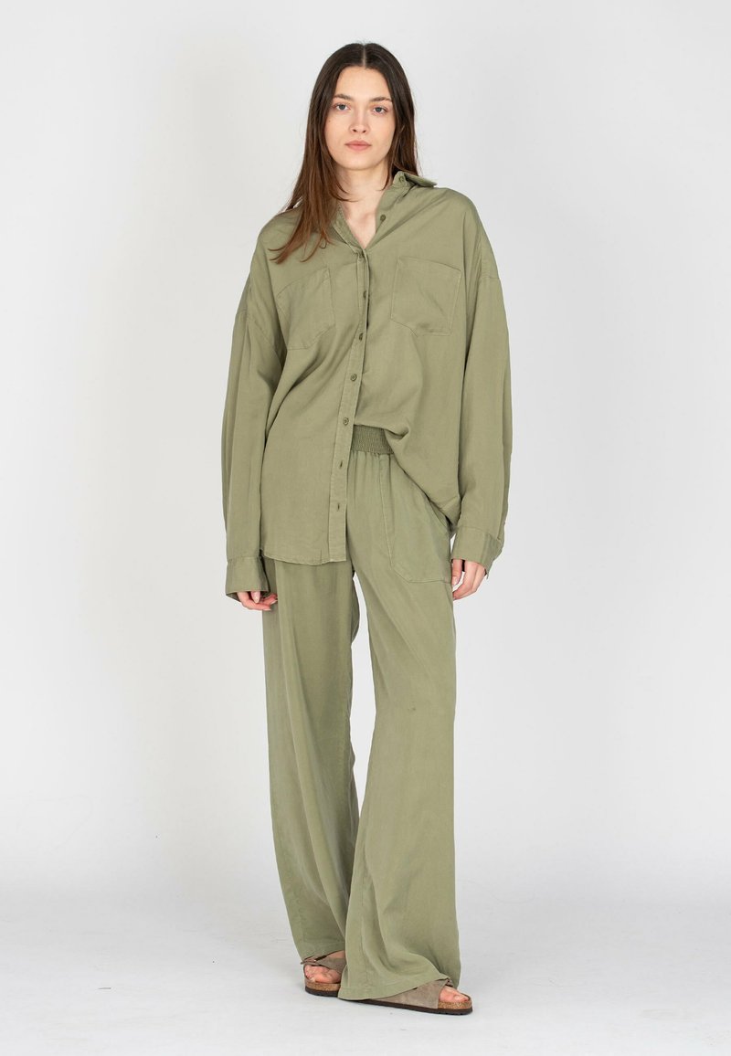 True Religion Overhemdblouse olijfgroen