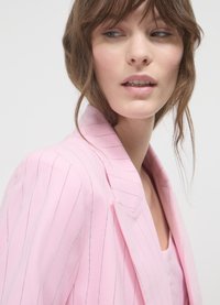 Calliope DOPPIOPETTO GESSATA - Cappotto corto - var rosa medio