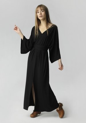 Madnezz House Maxikleid - black