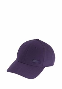 Purple baseball cap with a curved brim, made of smooth fabric. Features a rectangular logo plaque on the front and ventilation eyelets.