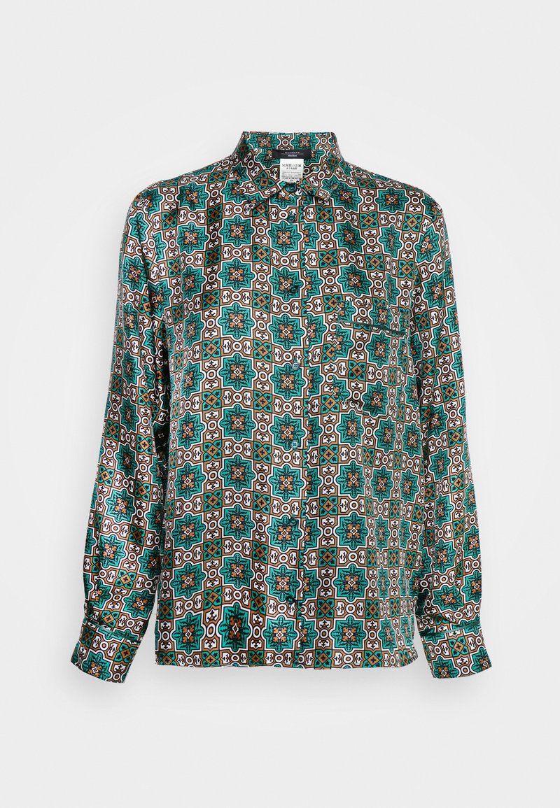 Chemise en soie imprimée avec un motif géométrique en bleu sarcelle, marron et blanc. Manches longues avec poignets à boutons et col.