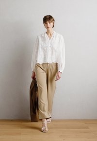 Thumbnail Image 2