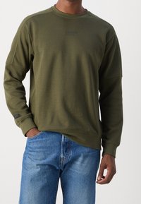 INDICODE JEANS Felpa - olive