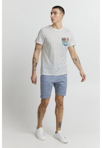 Blend BHTROP - Camiseta estampada - snow white