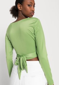 Monki Camisola de manga comprida - green