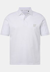 Biała koszulka polo wykonana z bawełny, z trzema guzikami, krótkimi rękawami i subtelnym logo "JP 1880" w kolorze beżowym na piersi.