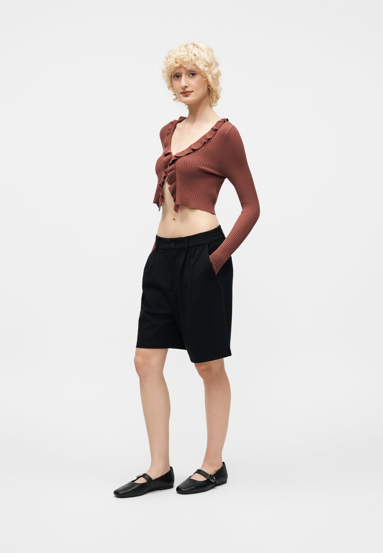 ONLMILA SHORT RUFFLE CARDIGAN