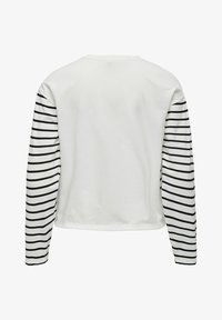 Ej vald, cloud dancer