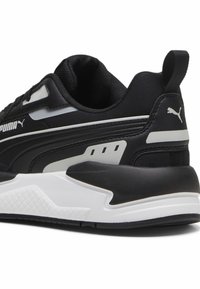 Puma SNEAKERS - Tenisky - black black cool light gray