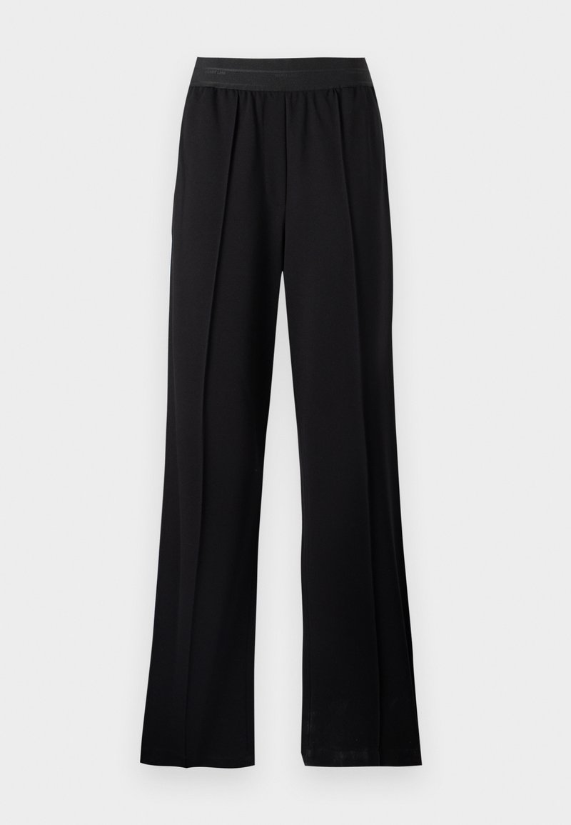 Black wide-leg pants made of smooth fabric with a stretchy waistband. Features pleats for added volume and flow, with no visible patterns or accents.