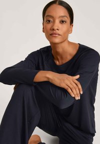 Calida DEEPSLEEPWEAR BALANCING - Nachtwäsche Shirt - dark lapis blue