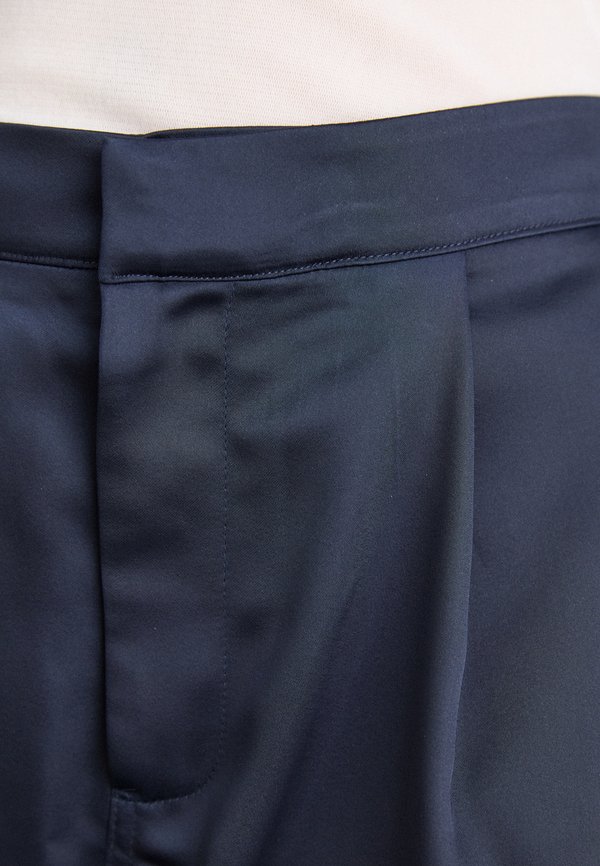 BIRNA PANTS - Trousers - parisian night4