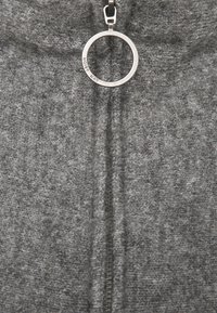 Noisy May NMNEWALICE HIGH NECK  - Camisola - mottled grey