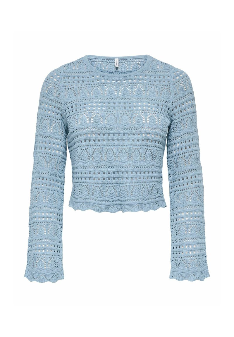 Pull court bleu clair avec un motif en dentelle tricotée, manches longues, ourlet festonné et motifs complexes sur toute la surface du tissu.
