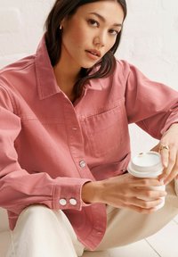 Next PETITE - Jachetă din denim - pink