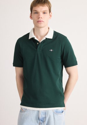 ARCHIVE SHIELD - Piké - tartan green