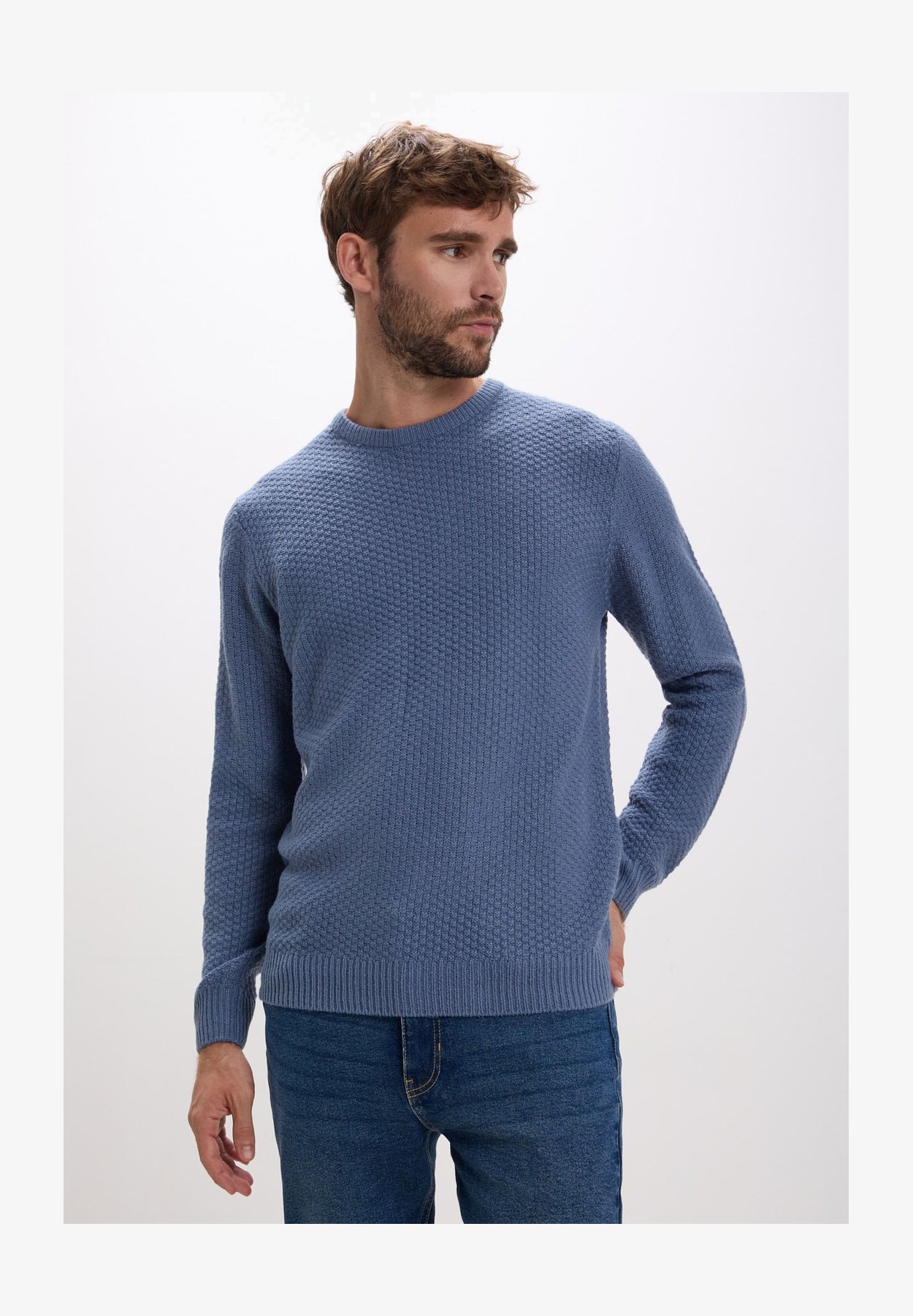 Trendyol Felpa Uomo Girocollo Tinta Unita – Maglia Tuta In Cotone, Vestibilità Regolare, Colore Nero