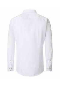 Witte dress shirt met lange mouwen en een button-down kraag, voorzien van kleine gouden knopen bij de manchetten en een gladde textuur.