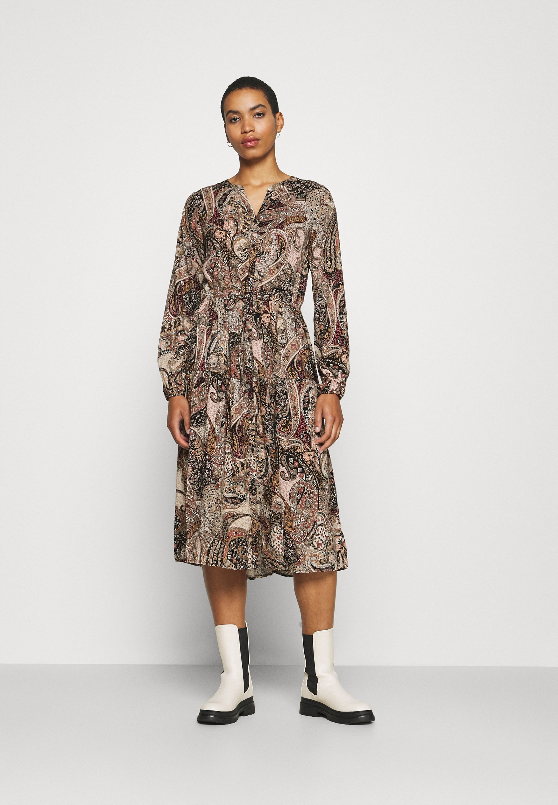 Soyaconcept TERESE - Jurk - cedar red combi/bruin - Zalando.nl