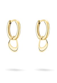 Orecchini a cerchio d'oro con forme intrecciate; una forma ovale collegata a un cerchio rotondo più grande; superficie lucida e liscia.