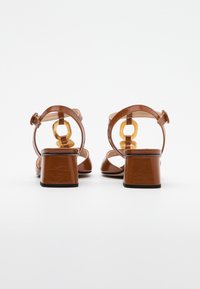 Högl Sandalias - cognac