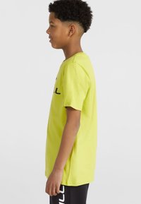 O'Neill TEE LOGO - T-shirt print - luca lime