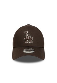 Browning beisbola cepure ar izšūtu LA logotipu krēmkrāsā un brūnā. Iezīmes ietver noapaļotu malā un regulējamu snapback aizdari. Tekstūra: audums.