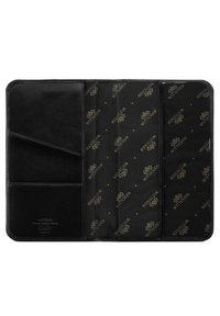 Portafoglio organizer in pelle nera con multiple fessure per carte, esterno liscio e interno caratterizzato da un motivo ripetuto con il logo dorato WITTCHEN.