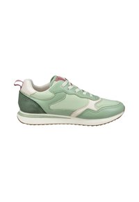 Sneaker verde in pelle con superficie texturizzata, dettagli bianchi, colletto imbottito e linguetta rosa sul tallone. Suola in gomma per una buona aderenza.