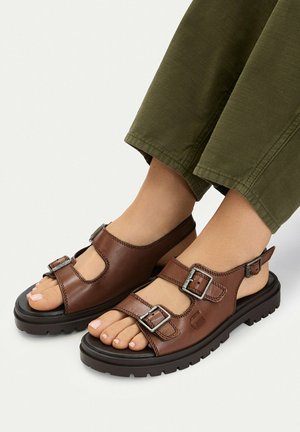 G-STAR, G STAR RAW WOMEN'S BROWN SANDALS - Sandalias - brown