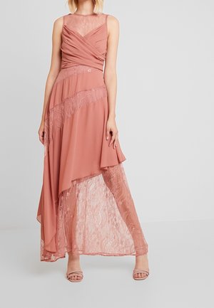 Vestido de cóctel - light pink