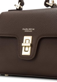 Carlheim Kabelka - brown