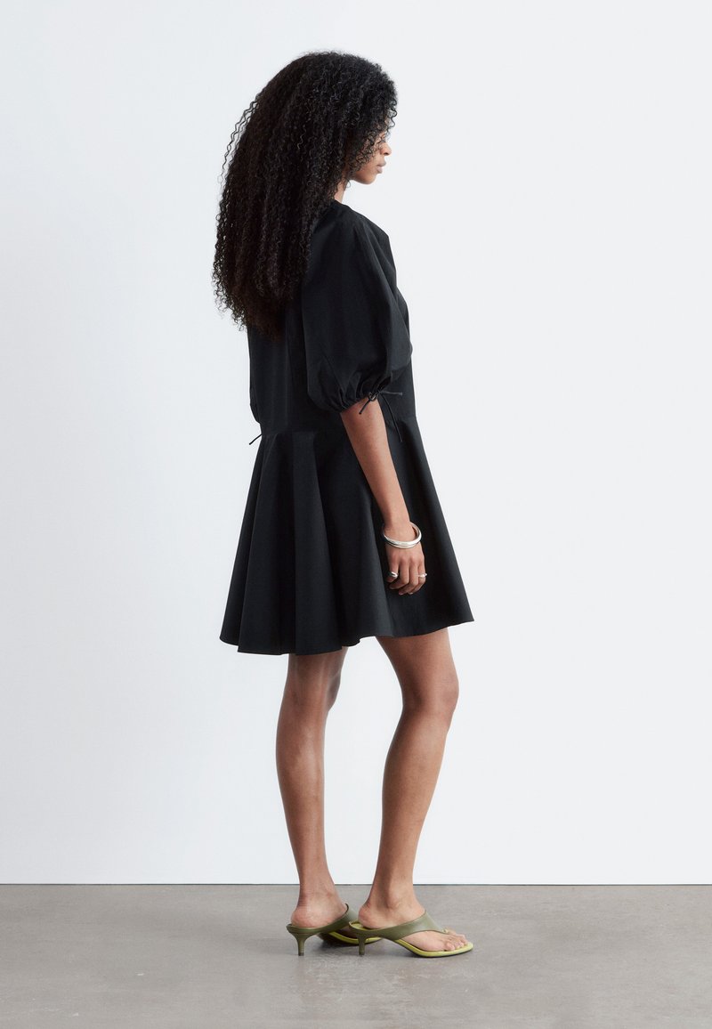& other stories black shirt dress & OTHER STORIES VOLUME-SLEEVE MINI - dress Style:Modern