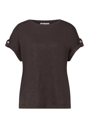 Mørkebrun kortærmet skjorte med rullede manchetter, der er sikret med knapper, og en rund halsudskæring.