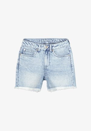 Shorts en denim bleu clair avec ourlets effilochés, bouton et fermeture éclair à l'avant, passants pour ceinture, et style cinq poches.