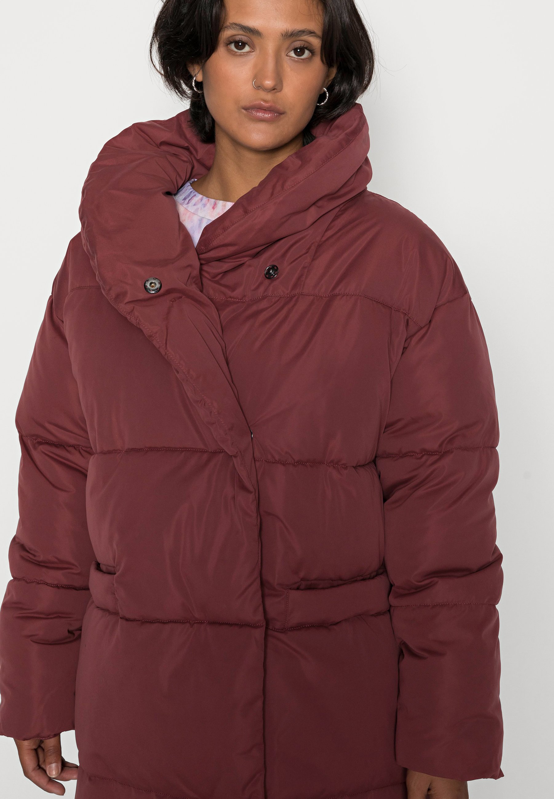 cropped puffer gilet zara