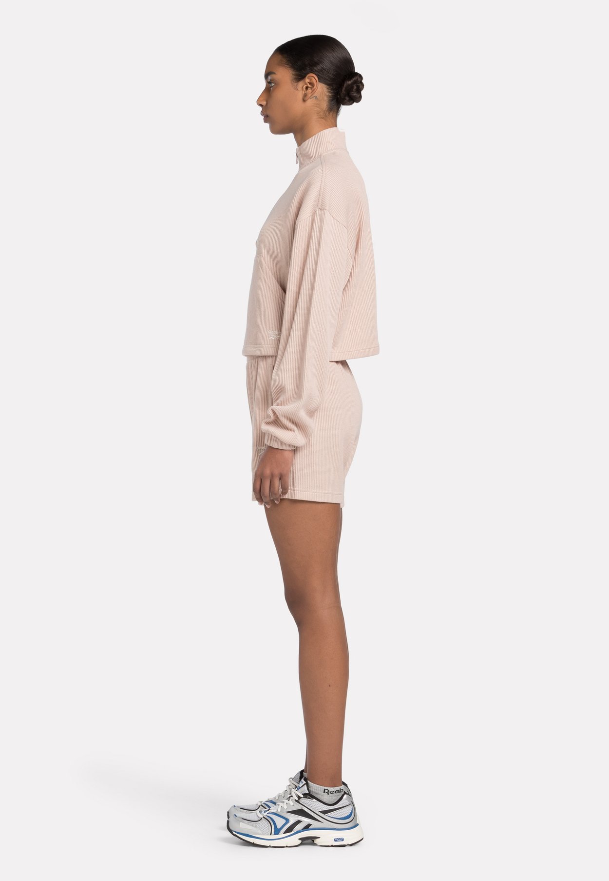 LONG SLEEVE WARDROBE ESSENTIALS