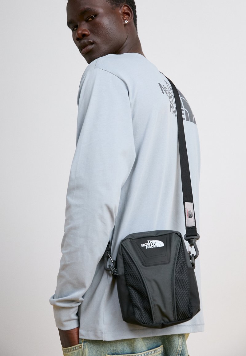 tomtoc Marsupio da Donna con Protezione RFID, 1,5 L Borsa a Tracolla da Donna, Piccola Borsa a Tracolla Leggera e Impermeabile, Borsa da Petto per Tutti i Giorni, Viaggio, Grigio, per Regali tomtoc Marsupio da Donna con Protezione RFID, 1,5 L Borsa a Tracolla da Donna, Piccola Borsa a Tracolla Leggera e Impermeabile, Borsa da Petto per Tutti i Giorni, Viaggio, Grigio, per Regali
