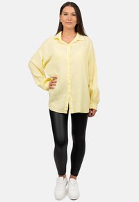Reichstadt Button-down blouse - yellow