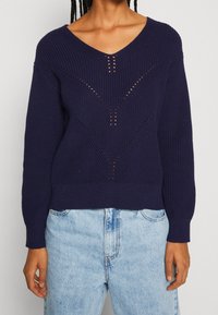 Anna Field Stickad tröja - dark blue