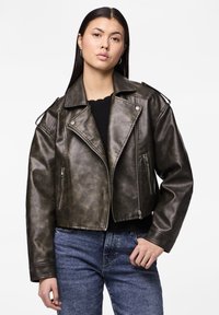 Pieces PCAMINA  - Veste en similicuir - wren
