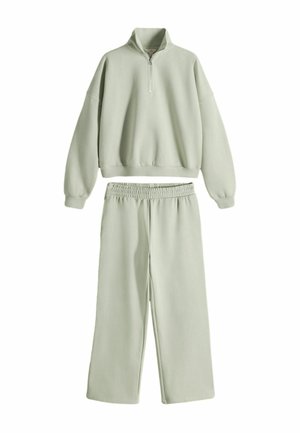 REGULAR FIT - 2 PACK QUARTER ZIP FUNNEL NECK AND WIDE LEG JOGGER SET  - Træningssæt - light green