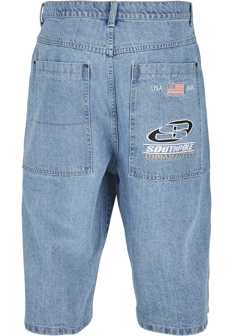 Herren Chino Shorts | Southpole TAPE Jeans Shorts mid blue/blau - CU37637 Herren Chino Shorts | Southpole TAPE Jeans Shorts mid blue/blau - CU37637