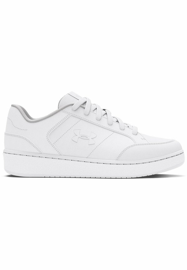 OFFICIAL – Sneaker low