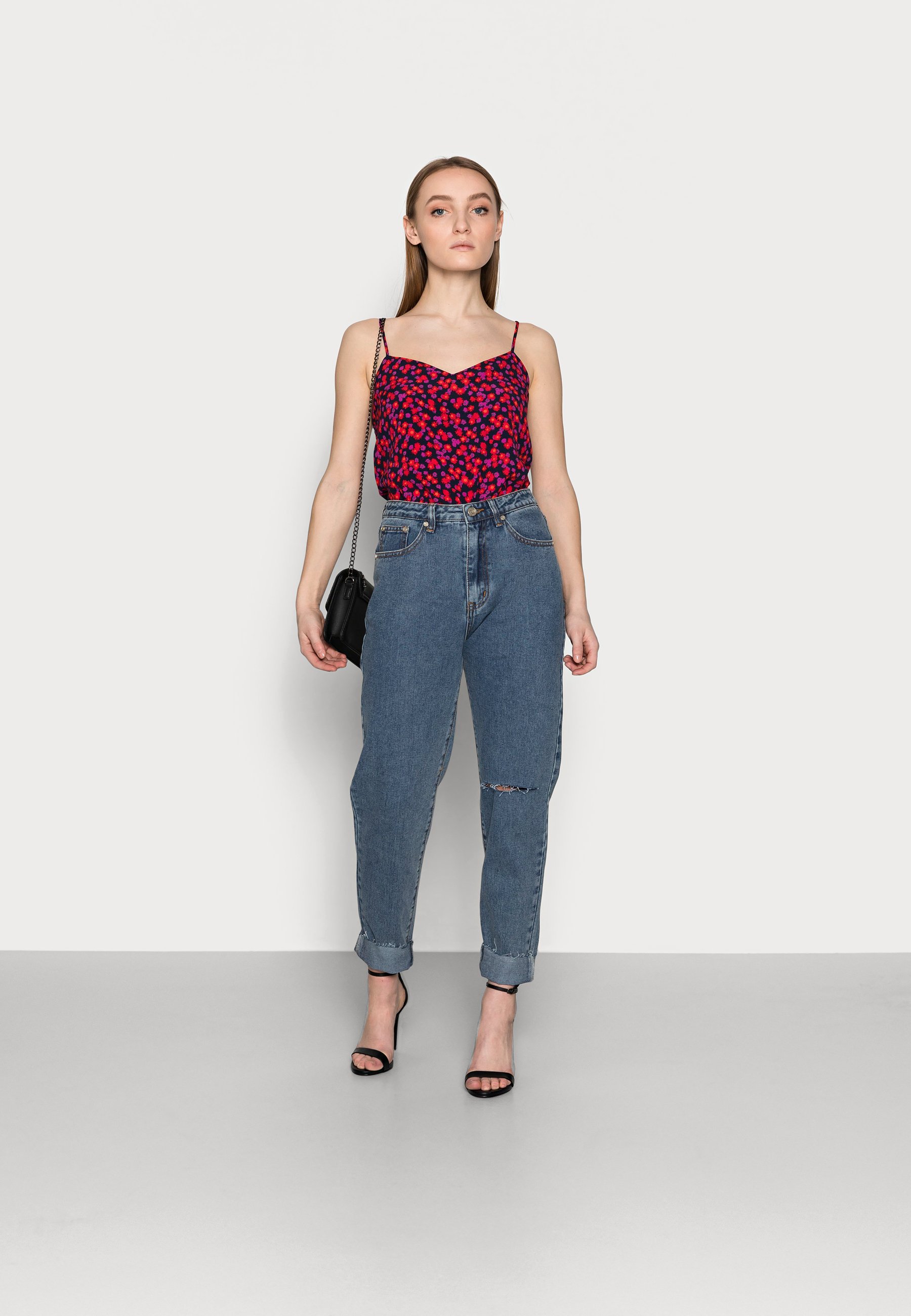 Women WASHED SINGLE THIGH RIOT - Jeans Tapered Fit Women WASHED SINGLE THIGH RIOT - Jeans Tapered Fit